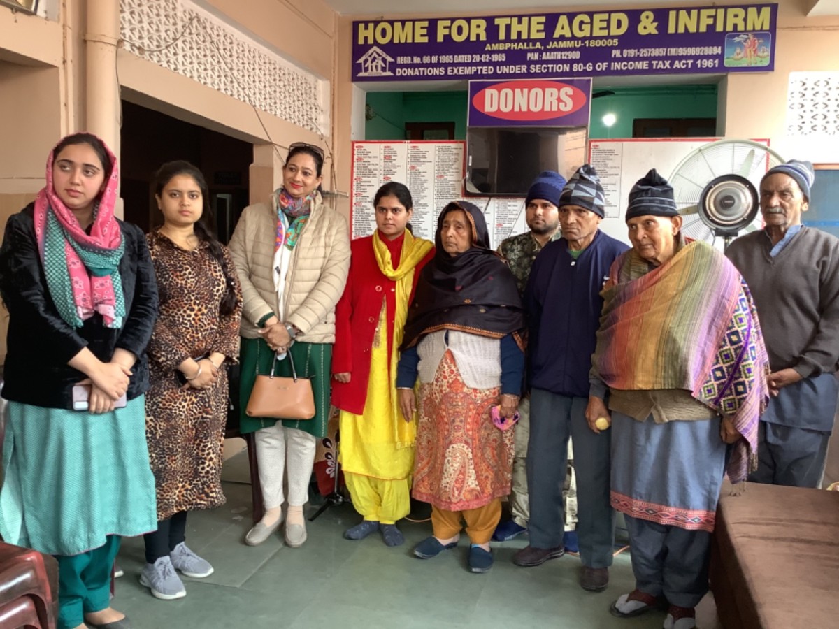 Students of music department presented bhajans at old age home.